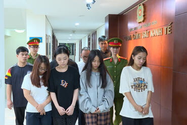 <a href="/tin-tuc-su-kien/tin-an-ninh-trat-tu" title="Fv88 nhà cái đăng nhập" rel="dofollow">Fv88 nhà cái đăng nhập</a>
