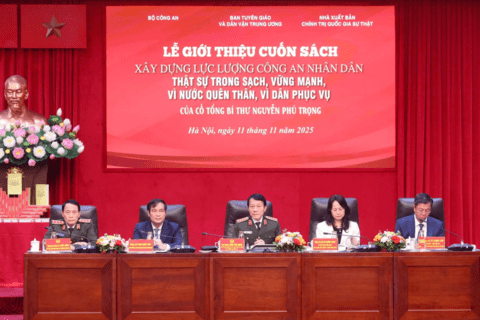 Giới thiệu trang FV88 cuốn sách “Xây dựng lực lượng Fv 88 nhà cái fv88 top nổ hũ thật sự trong sạch, vững mạnh, vì nước quên thân, vì dân phục vụ” của cố sòng phẳng 100% khi chơi tài xỉu